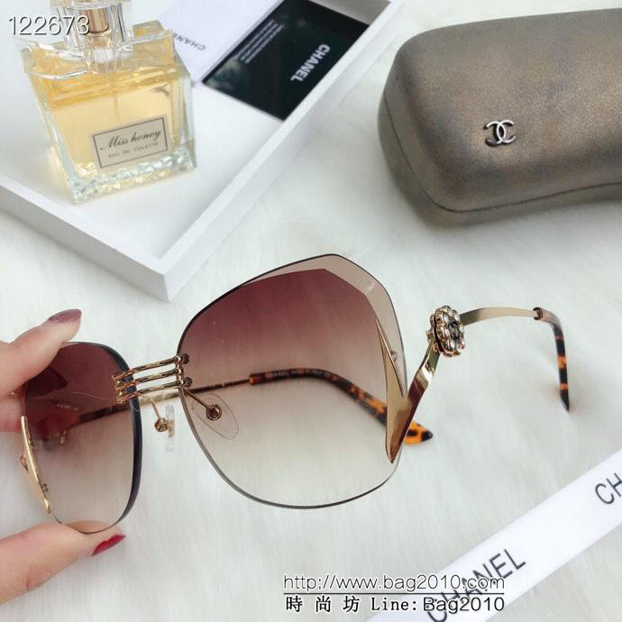 CHANEL香奈兒 19年春夏新款 女款太陽鏡  lly1223